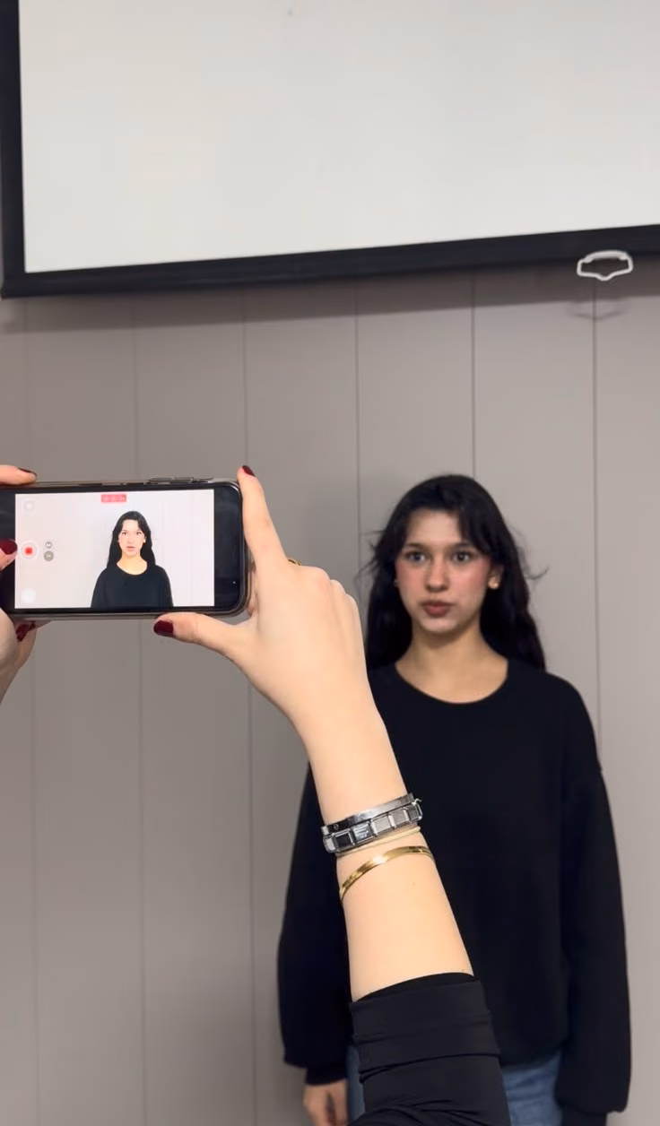 Self-tape çekim çalışması